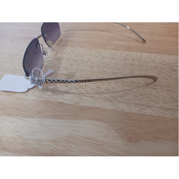 Unisex Small Framed Sunglasses In Gray - Picture 6 of 7